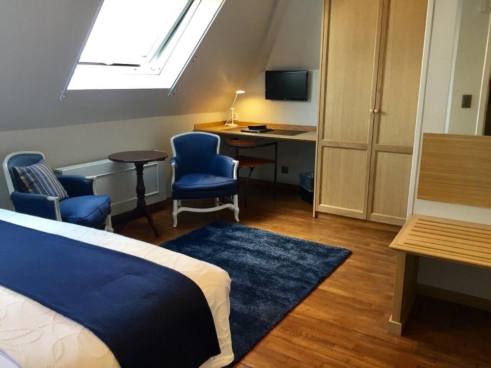 Le Dixseptième 4*