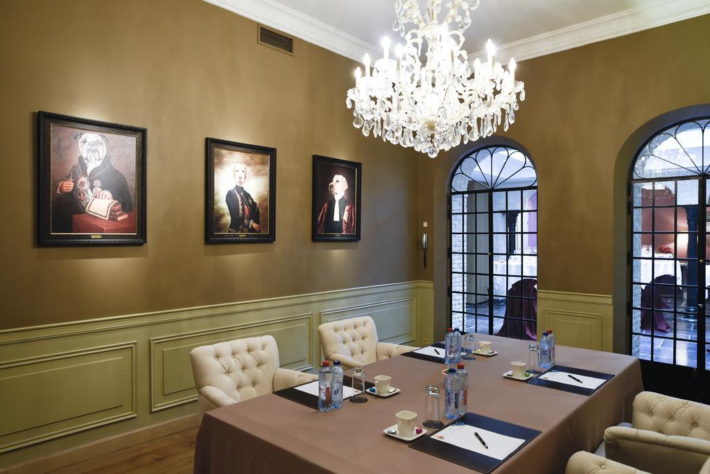 Le Dixseptième 4*